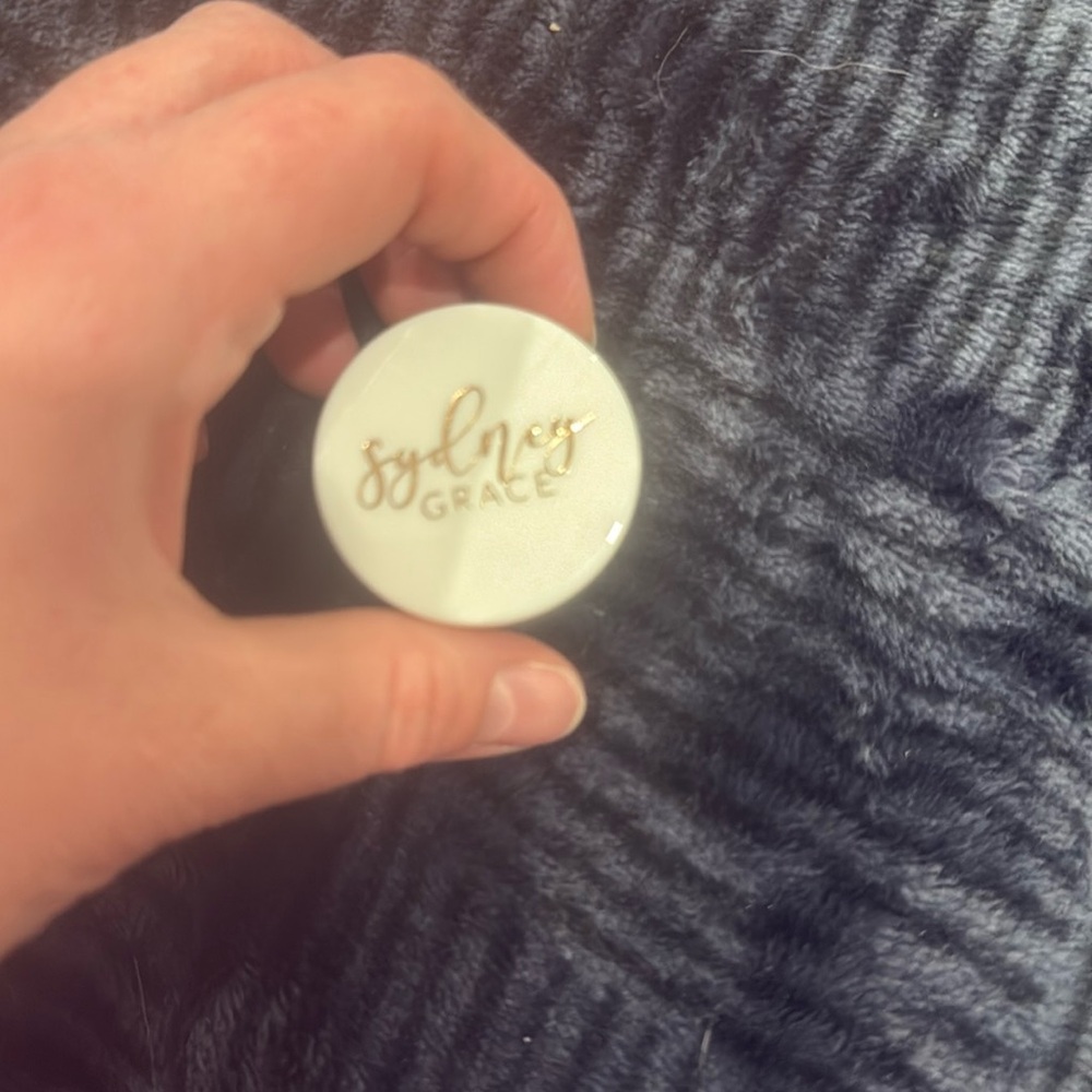 Sydney grace cream highlighter